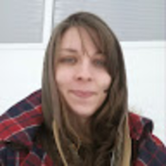 Meet your Posher, Jessica - Picture 1 of 1